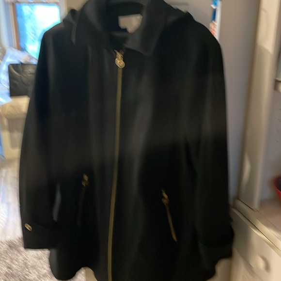 Women’s Peacoat - Picture 5 of 6